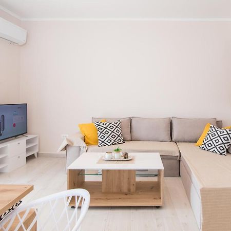 110 négyzetméteres, 3 hálószobás Apartman 1 fürdőszobával Korfu területén Kültér fotó