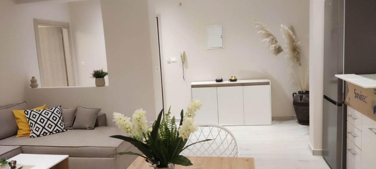 110 négyzetméteres, 3 hálószobás Apartman 1 fürdőszobával Korfu területén Kültér fotó
