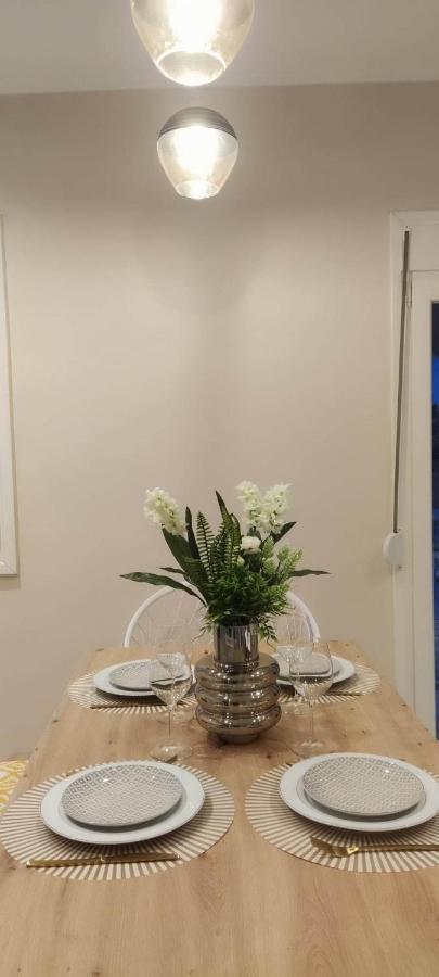110 négyzetméteres, 3 hálószobás Apartman 1 fürdőszobával Korfu területén Kültér fotó